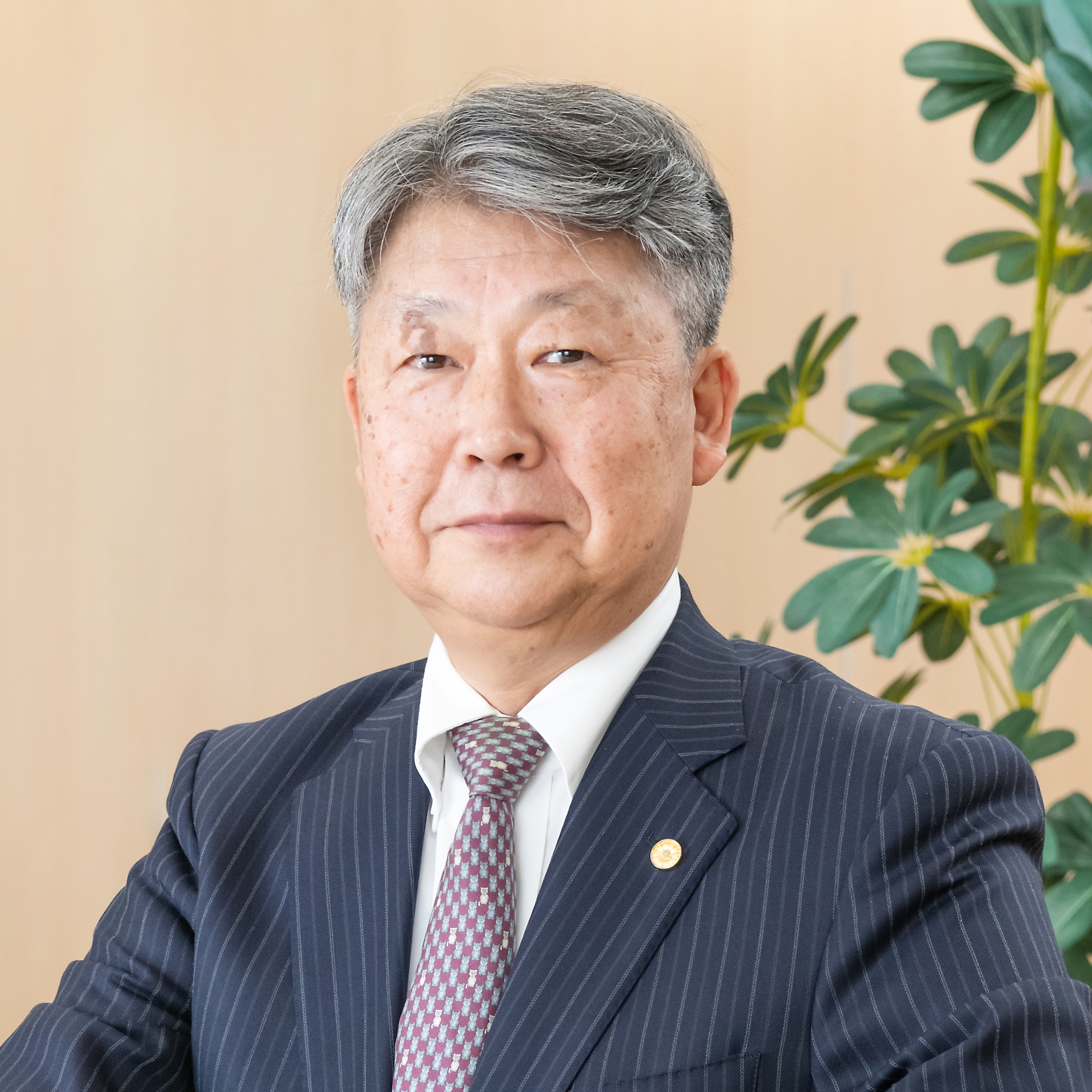 山内 繁序